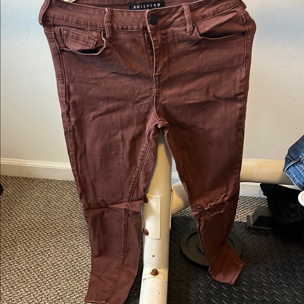 Bullhead Ripped Brown Jeans